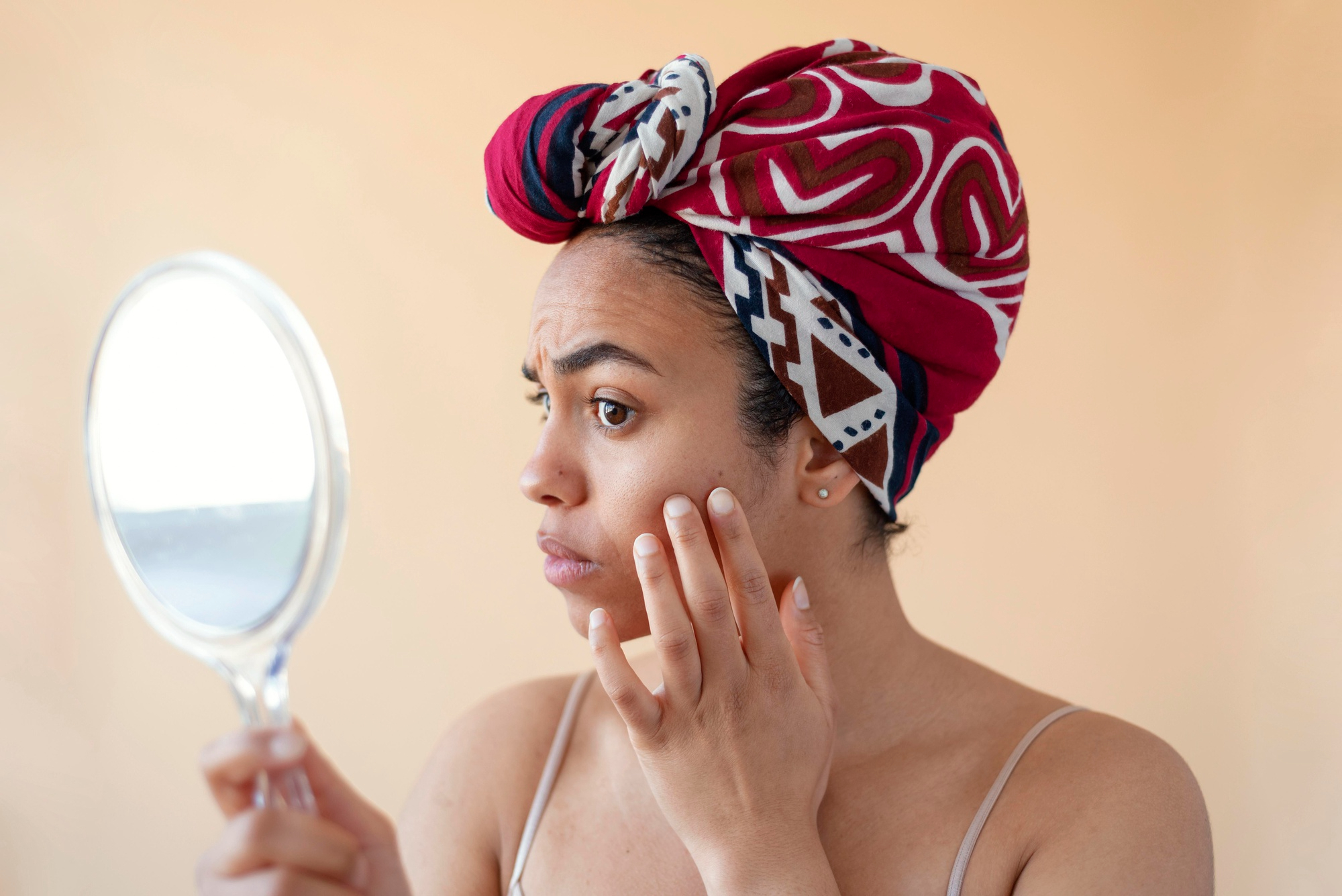 How to Reduce Melanin, Control Pigmentation, and Achieve Brighter Skin