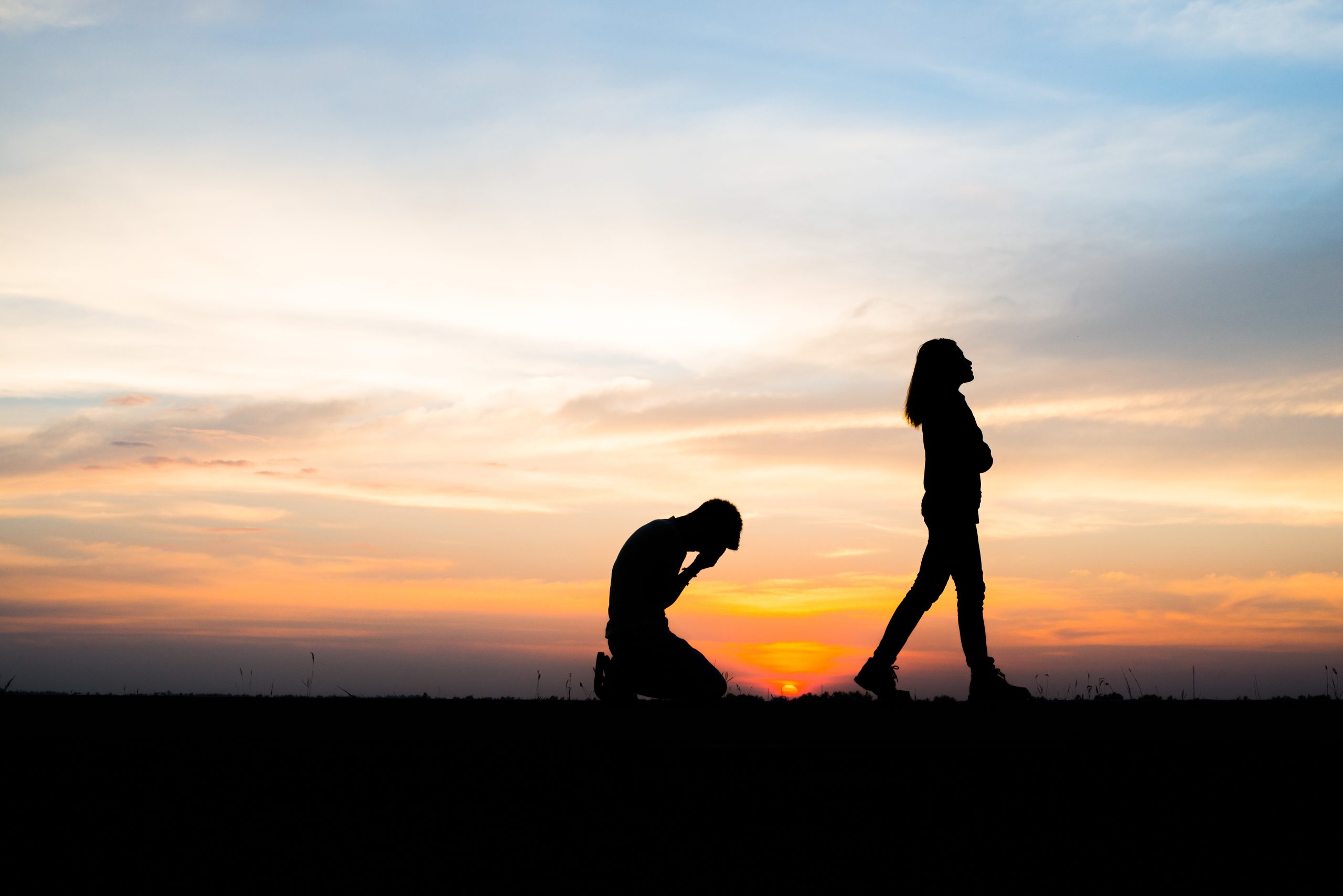 Heart Touching Sad Shayari in Hindi | Broken Heart Quotes & Love Status