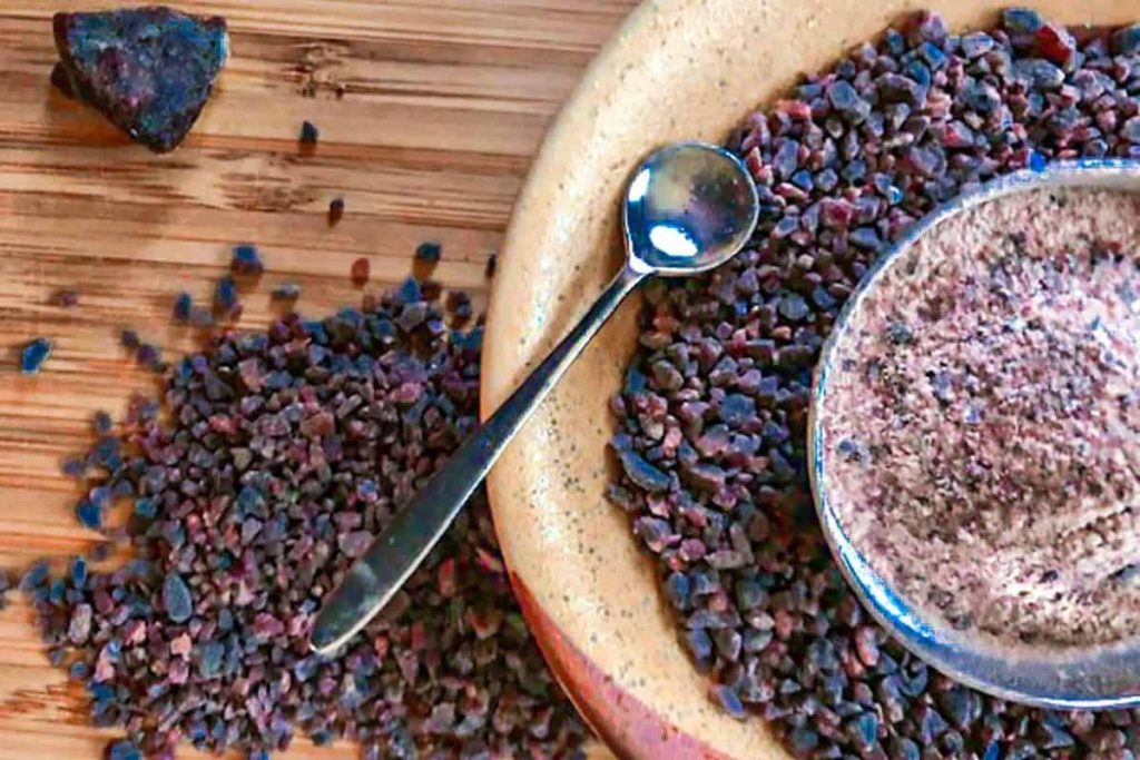 Black Salt Health Benefits