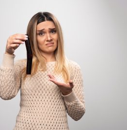 Hair Fall Reason – Complete Guide to Causes, Prevention, and Solutions
