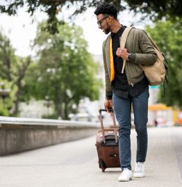 How to Stay Healthy While Traveling in India
